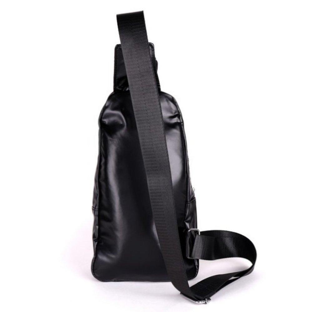 Quilted Sling Bag- Belt Bag- Black- Nylon Polyester - NWT - Picture 4 of 8